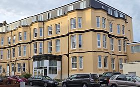 Rivelyn Hotel Bar & Restaurant